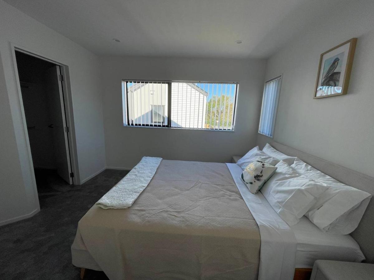 4 Bedroom Home Fully Furnished In Papakura, אוקלנד מראה חיצוני תמונה